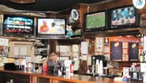 Devine’s Grill and Sports Bar