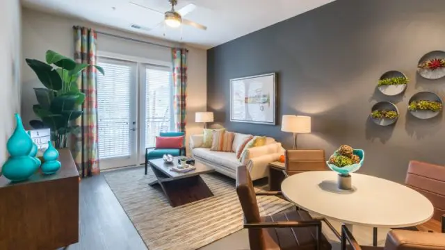 Bull-House-Apartments-LR3.jpg