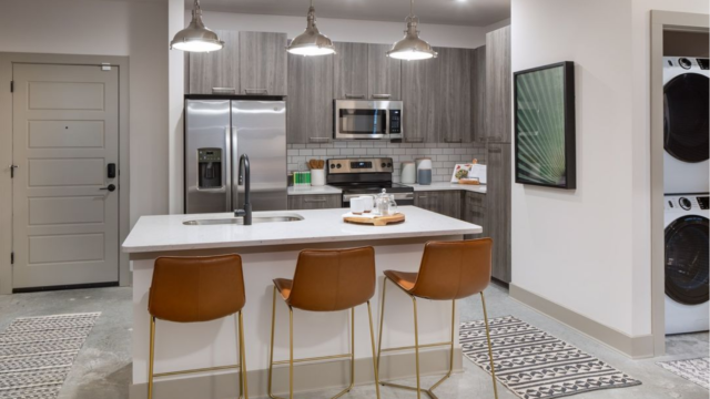 Screenshot 2024-09-18 at 16-11-54 Venable Durham Apartments (@venableapartments) • Instagram photos and videos